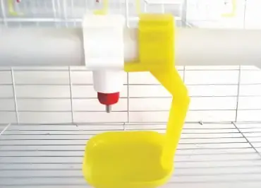 Steel-ball nipple drinker with drip cup